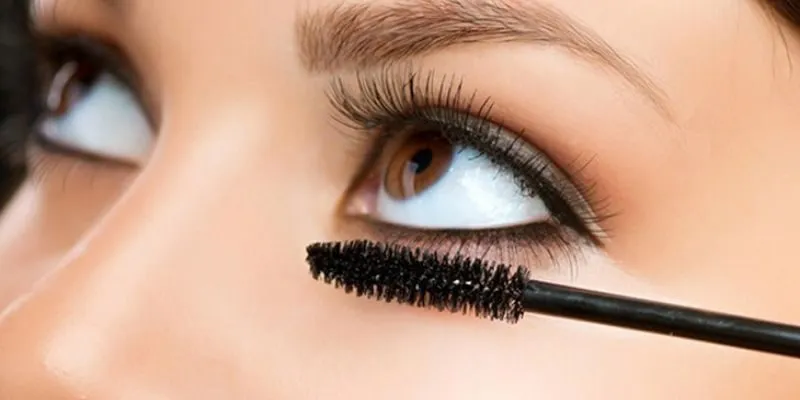 Cách trang điểm cho mắt đỡ sâu: Kỹ thuật tạo hiệu ứng sâu và hấp dẫn